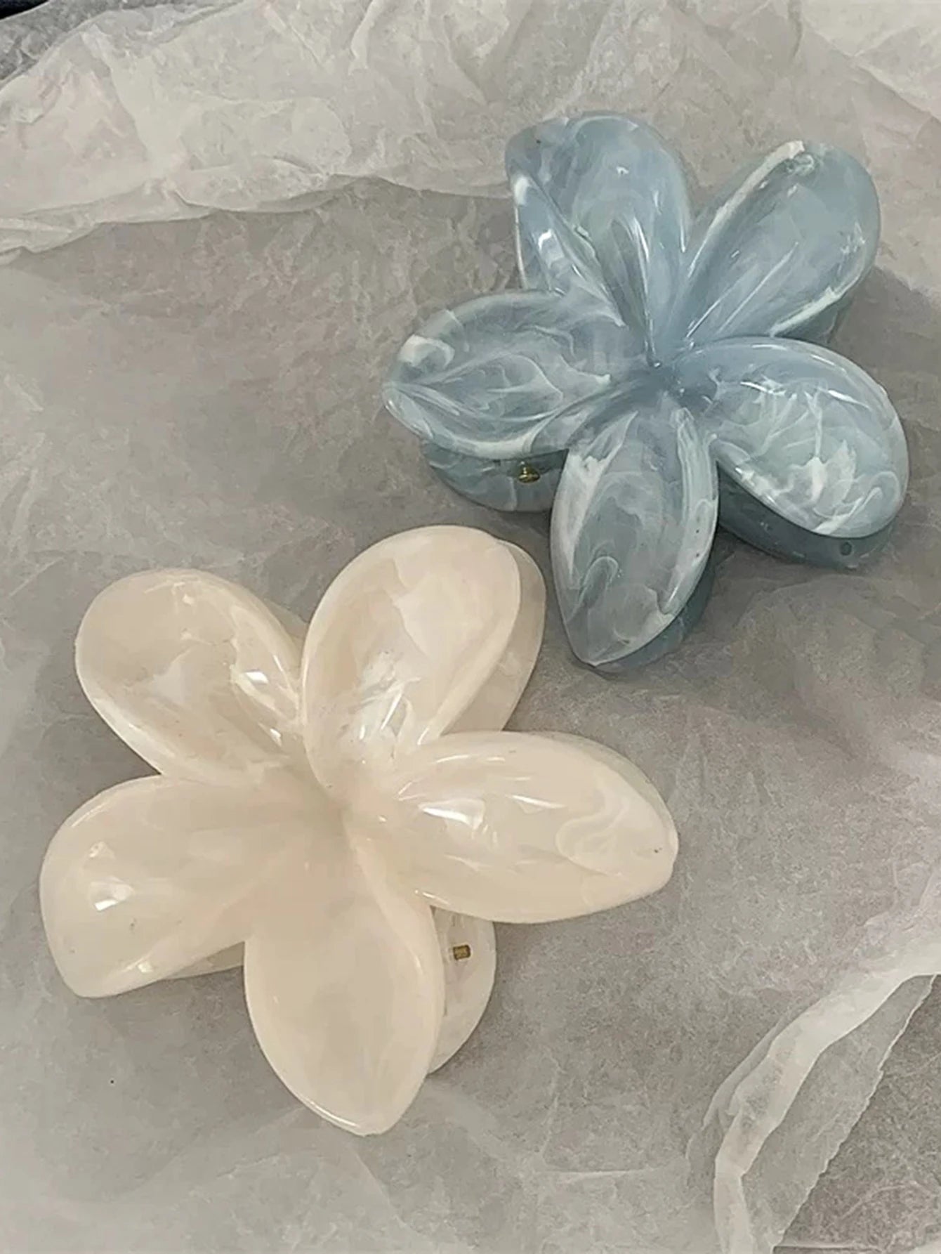 2 Pcs Hawaiian Flower Claw Clips for Women,Marble Vein Flower Hair Claw Clips for Thin Hair,Cute Beach Hair Accessories