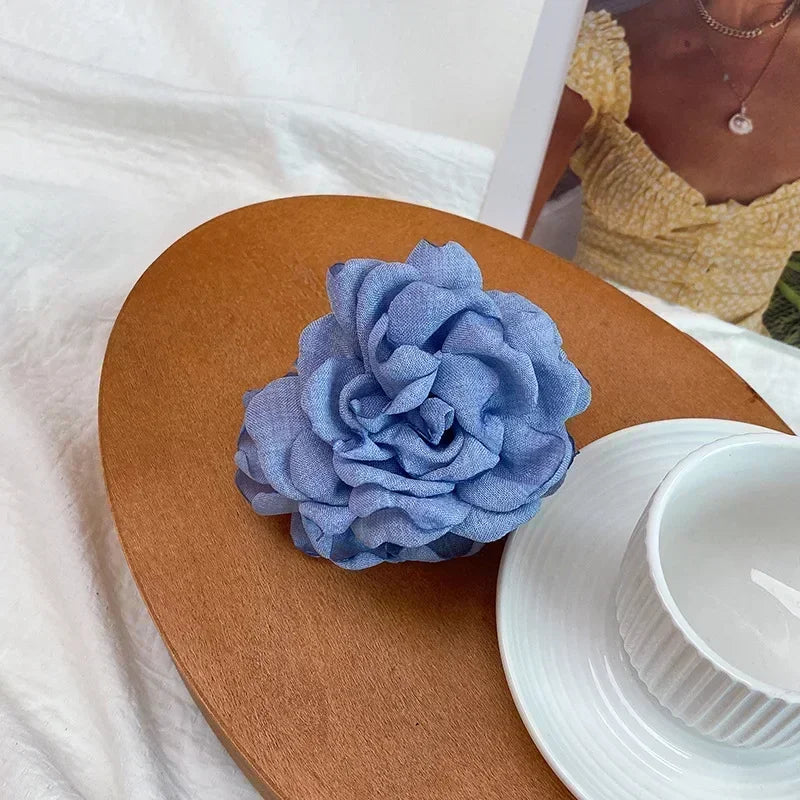 Korean Fabric Rose Flower Hair Claw Clip Women Girls Fashion Barrettes Plastic Hair Grab Clamp Headwear Hair Accessories