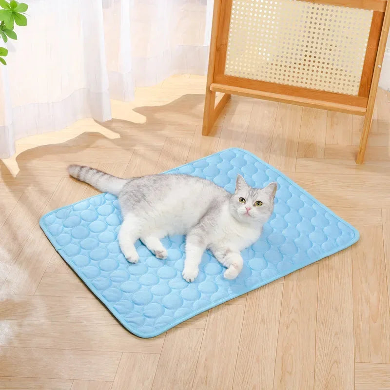 New Pet cooling pad Summer Cat and dog sofa Pad Soft Ice Silk Cold Feel Nest pad Summer dog cooling pad Dog bed