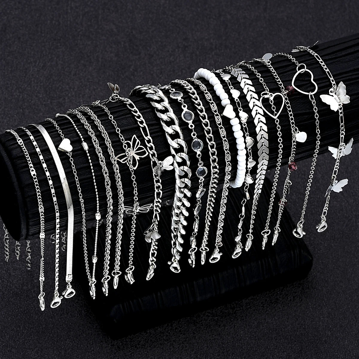 15pcs Bohemian Elegant Gold Color Anklets Set Shell Pearl Butterfly Heart Charms Multi-Layer Fashion Jewelry For Women Summer