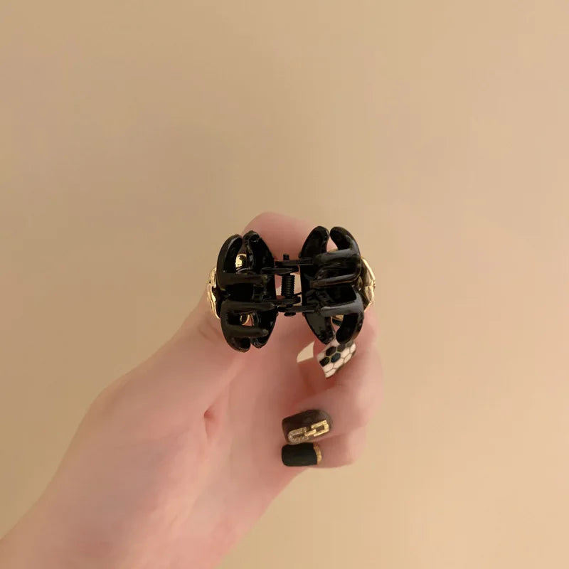 Black Flower Mini  Hair Claws Elegant Temperament Camellia Hair Clip Princess Side Clip Women Girls Fashion Bangs Clips Hairpins
