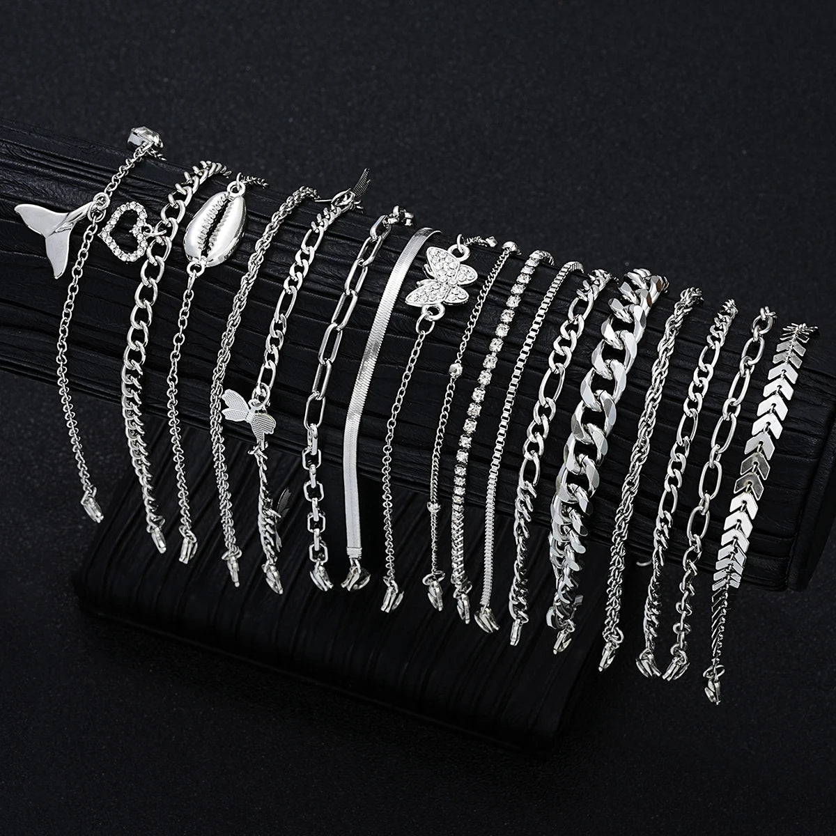 15pcs Bohemian Elegant Gold Color Anklets Set Shell Pearl Butterfly Heart Charms Multi-Layer Fashion Jewelry For Women Summer