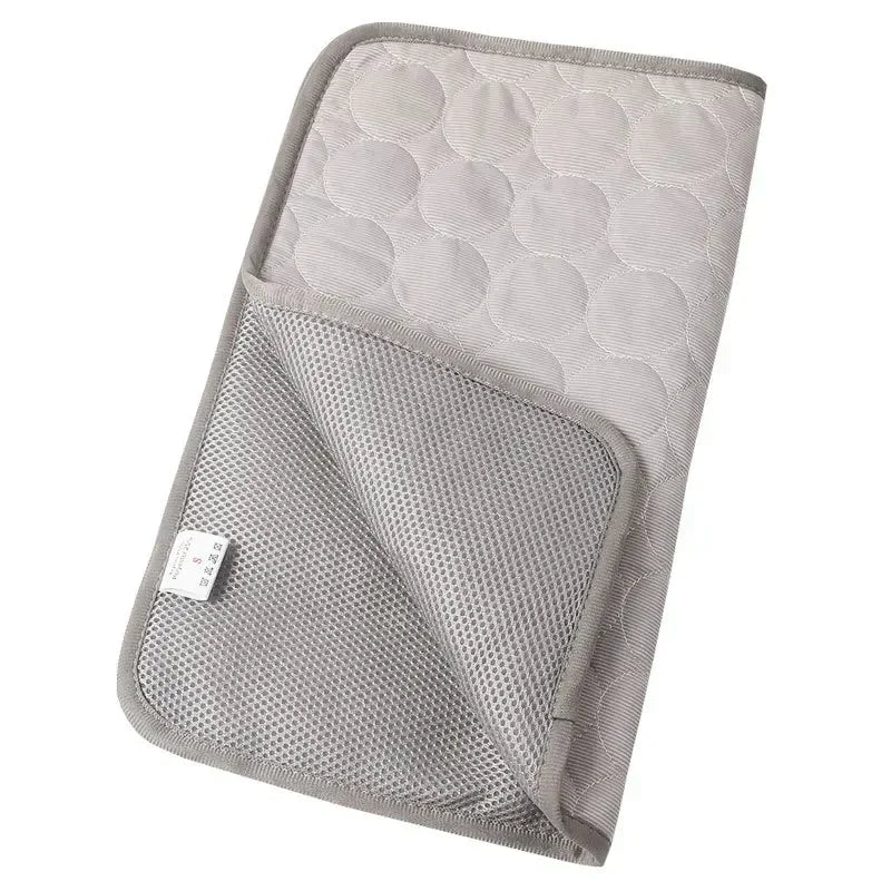 New Pet cooling pad Summer Cat and dog sofa Pad Soft Ice Silk Cold Feel Nest pad Summer dog cooling pad Dog bed